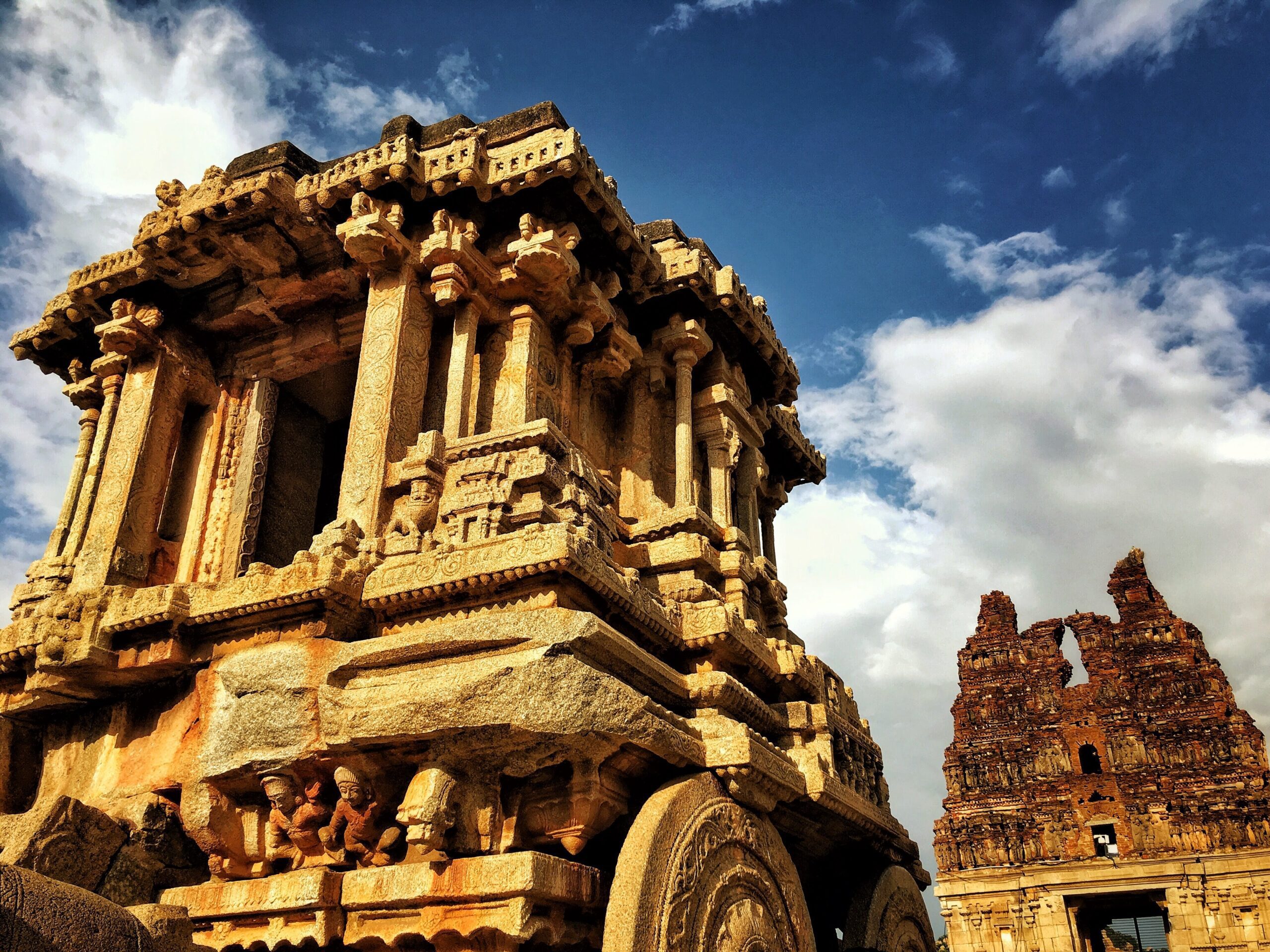 Hampi, Xplro