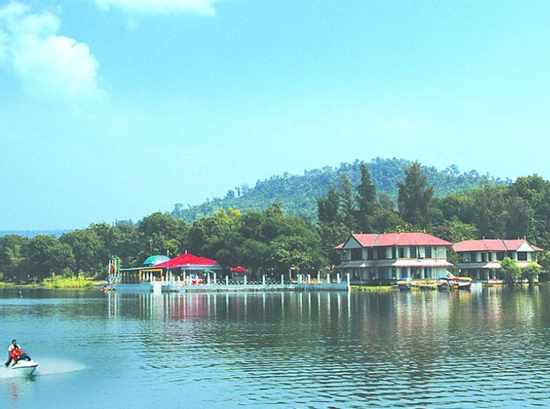 Dudhani Lake