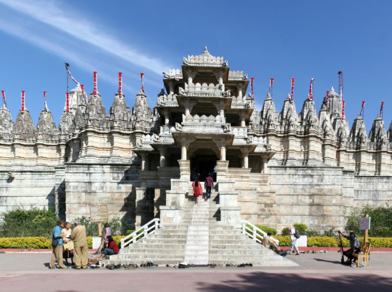Ranakpur Jain Temple, Rajasthan, Xplro