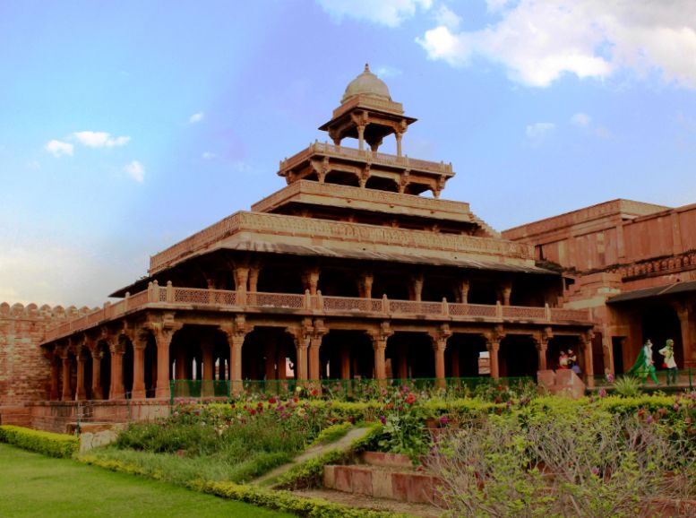 Panch Mahal, Fatehpur Sikri, Xplro