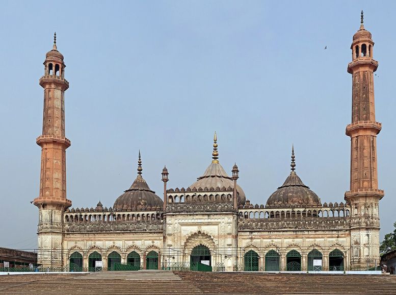 Asfi Mosque, Lucknow, Xplro