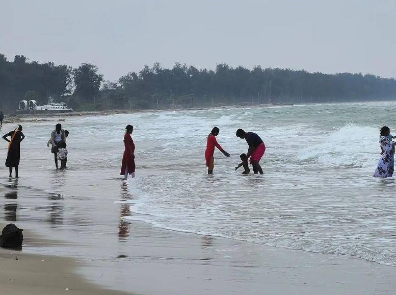 Ariyaman Beach, Rameshwaram,  Tamil Nadu, Xplro