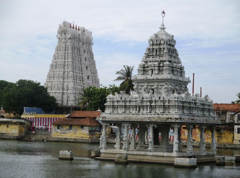 Suchindram Thanumalayan Temple, Kanyakumari, Xplro