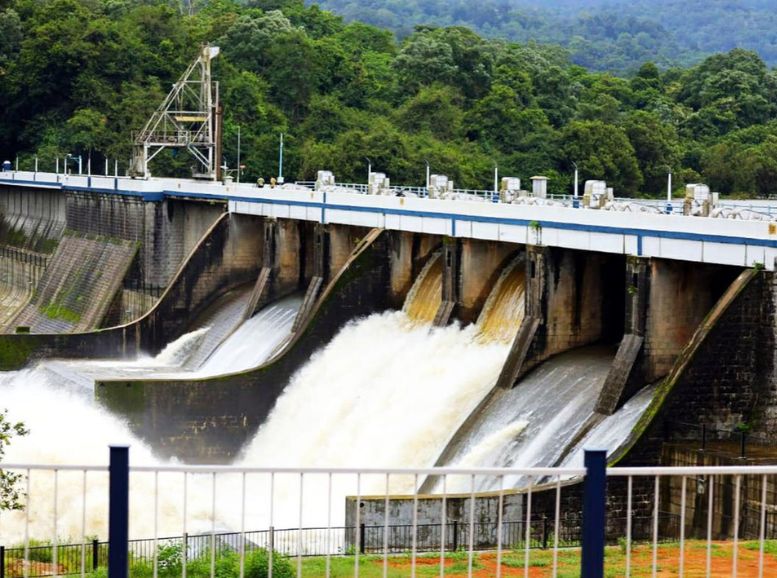 Peringalkuthu Dam, Kerala, Xplro