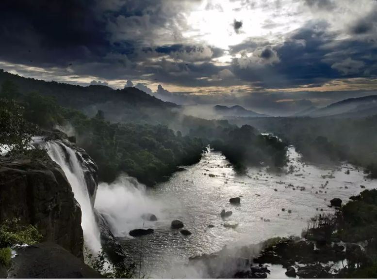 Athirapally Waterfalls Thrissur karnataka, Xplro