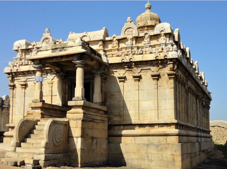 Chavundaraya Basadi Sravanabelagola, Karnataka, xplro