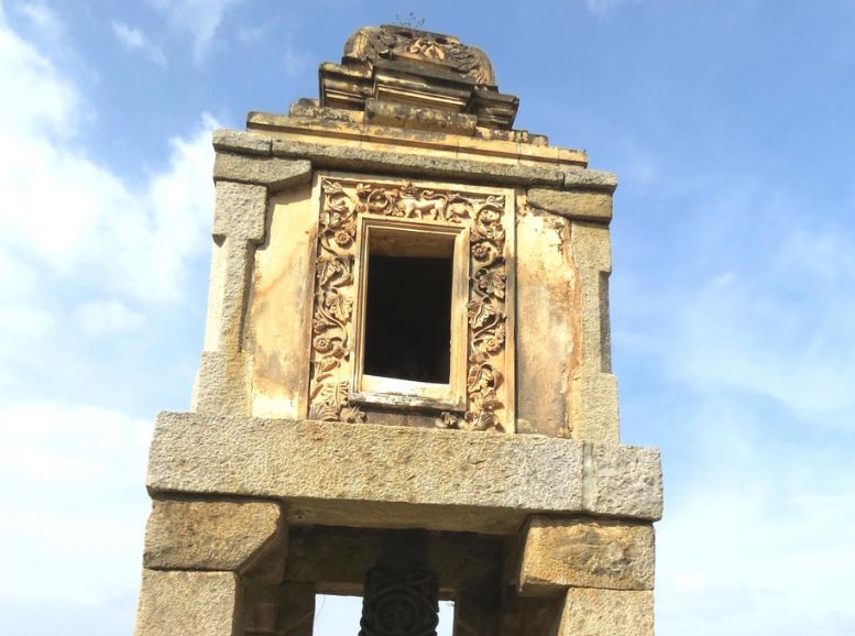 Tyagada Kamba Shravanabelagola, Xplro, Karnataka
