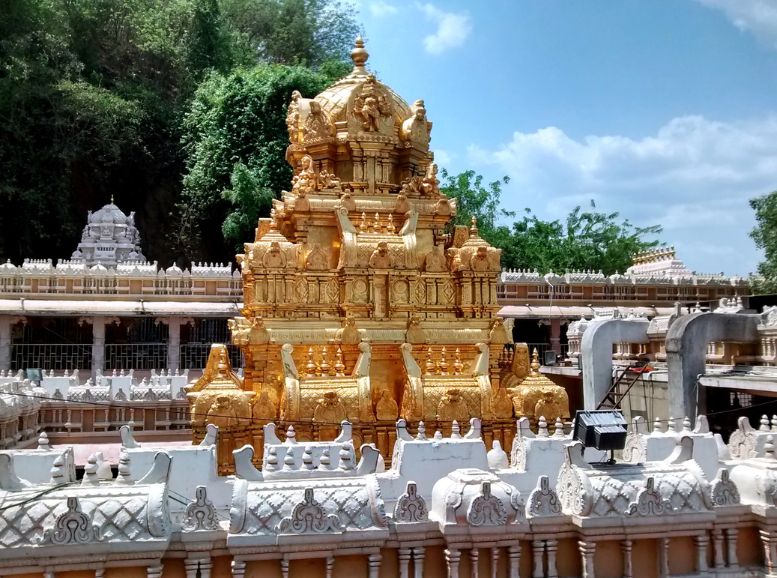 kanaka durga temple vijayawada, Xplro, Andhra Pradesh