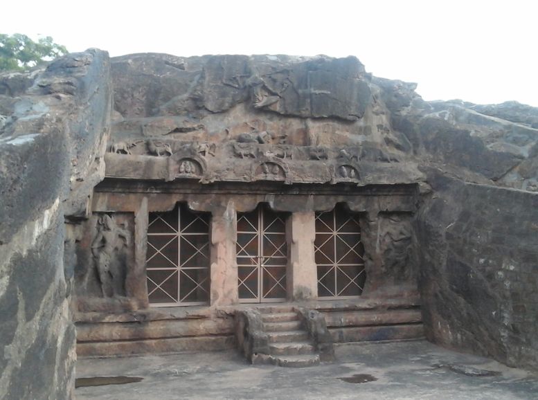 Mogalarajapuram Caves vijayawada, Xplro, Andhra Pradesh