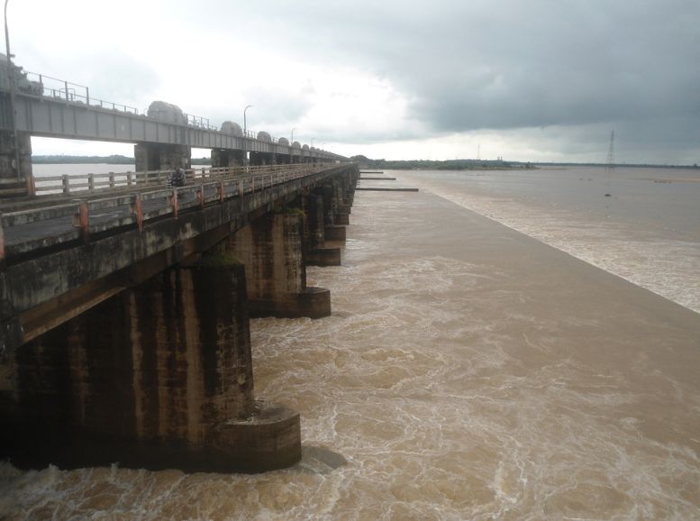 Dowleswaram Barrage Rajahmundry, Andhra Pradesh, Xplro