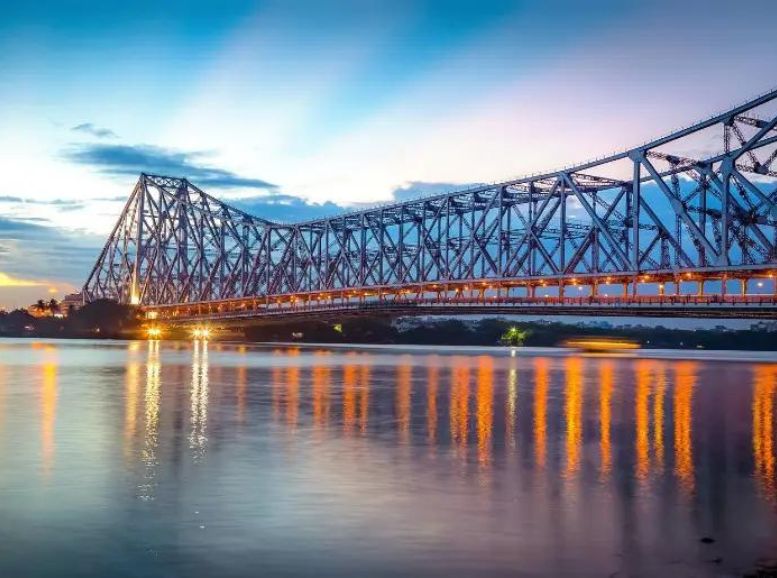 Howrah Bridge, Xplro, West Bengal
