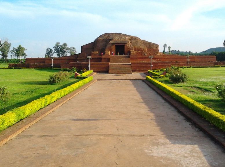 Shuja Mahal ,Munger Fort, Bihar, Xplro