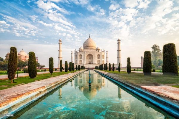 Taj Mahal Historical Places in India