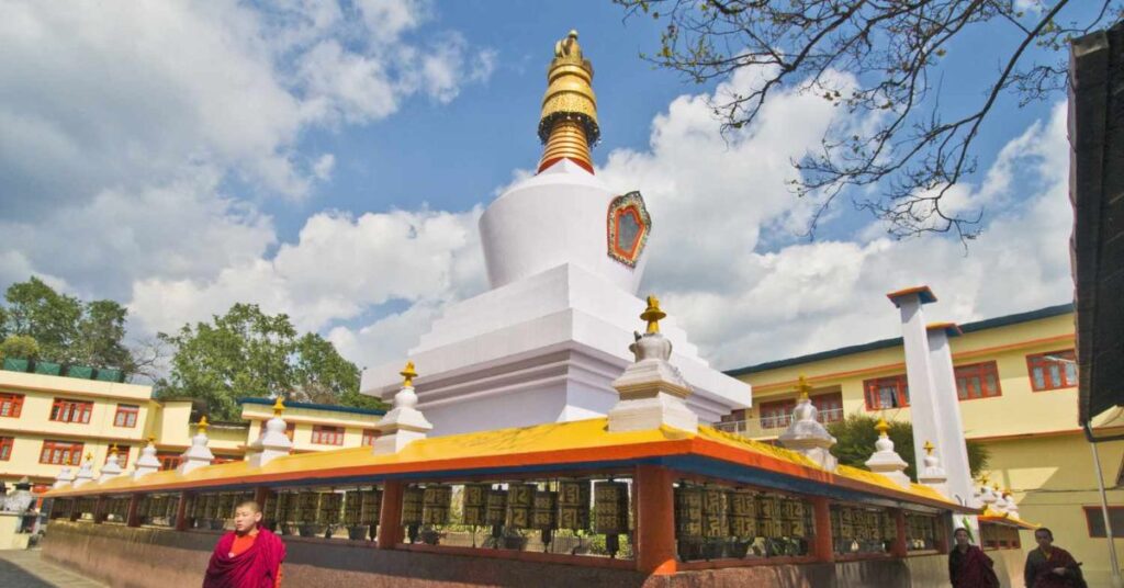 Ganesh Tok Park Do Drul Chorten, Xplro