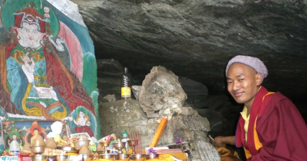 Cave of Guru Padmasambhava sikkim, Xplro