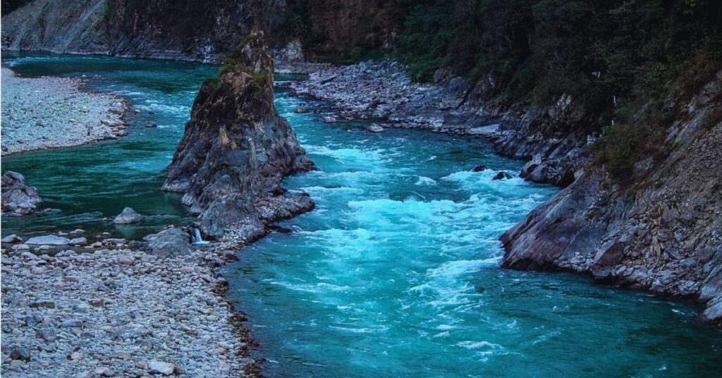 A Travel Guide to Parshuram Kund, Arunachal Pradesh: Discover the Spiritual Oasis