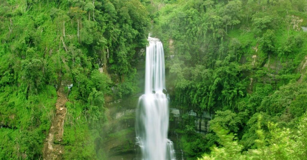 Vantawng Falls, Mizoram, Xplro