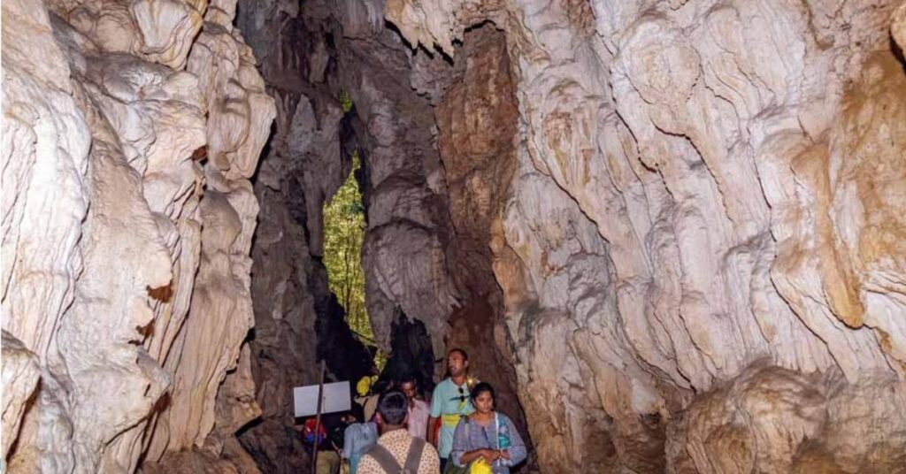 Limestone Caves, Baratang Island, Xplro