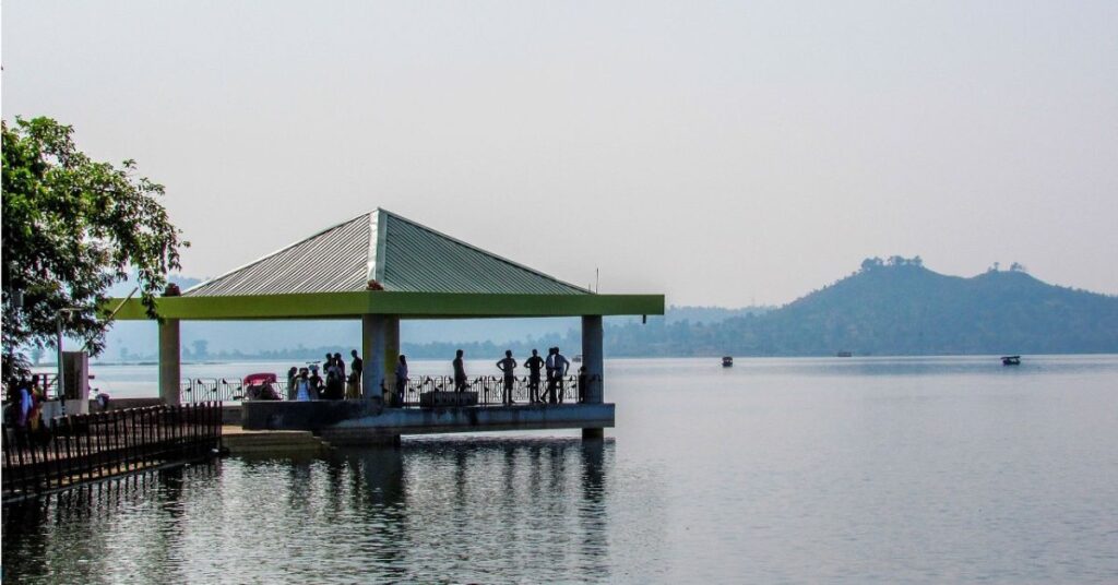 Lakeside Walks and Picnics, dudhani lake dadra nagar haveli, Xplro