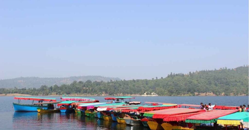 Dudhani Lake Unveiled: Your Ultimate Guide to Dadra and Nagar Haveli’s Scenic Oasis