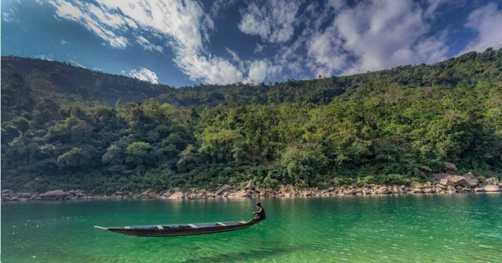 Top 10 Stunning Assam Places to See: Must-Visit Tourist Attractions in Assam Discover 7 Top Hill Stations in India: Unveiling the Serene Beauty and Adventure Shillong, Meghalaya, Xplro