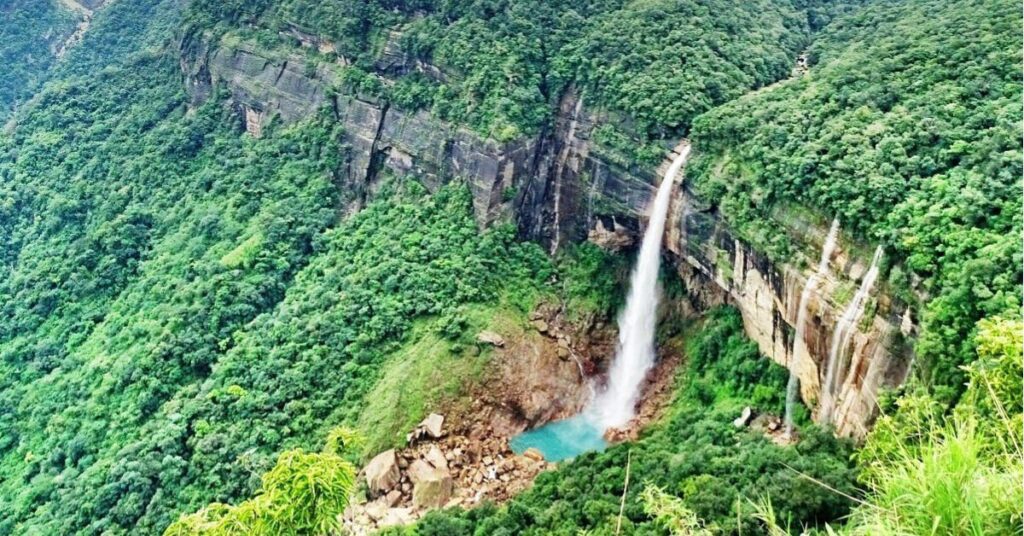 Nohkalikai Falls meghalaya, Xplro