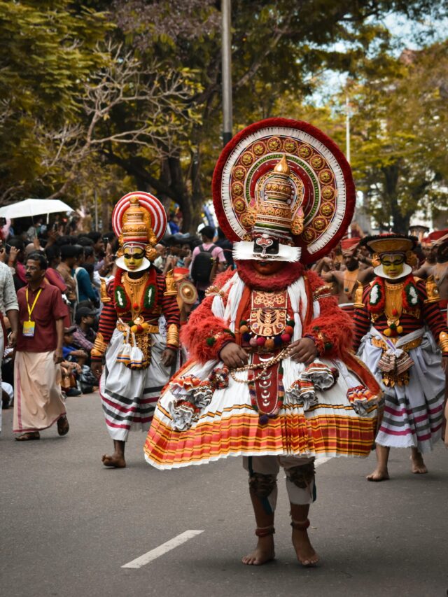 UNVEILING KERALA: WHERE EMERALD DREAMS UNFURL IN INDIA’S SOUTH