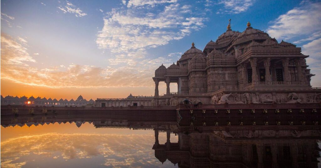 Yagnapurush Kund, akshardham temple, delhi, Xplro