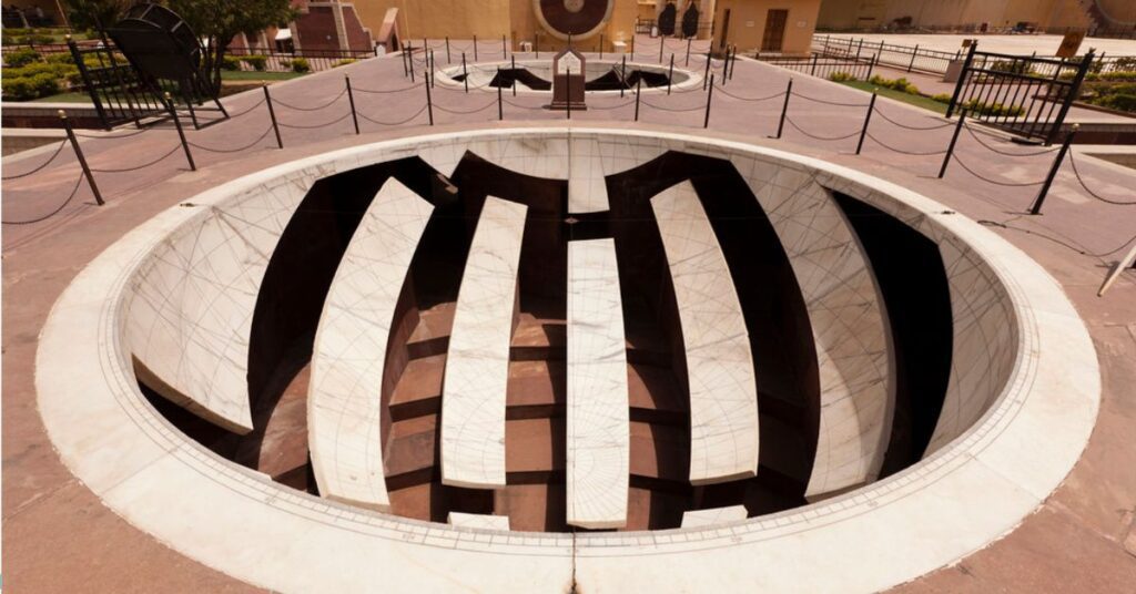 Jai Prakash Yantra, Jantar Mantar, Delhi, Xplro