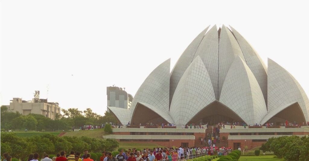 Devotional Programs, Lotus Temple, Delhi, Xplro