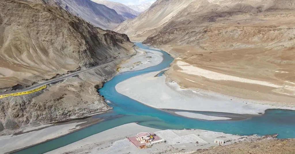 Confluence of Indus and Zanskar Rivers, Magnetic Hill, Xplro