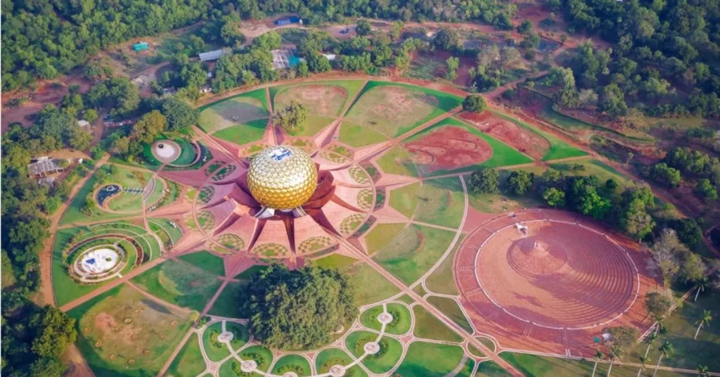 matrimandir auroville, Xplro