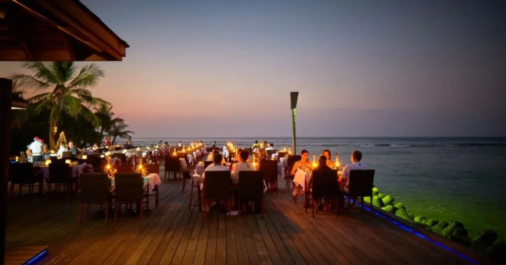 Beachfront Dining, Havelock Island Beach, Xplro