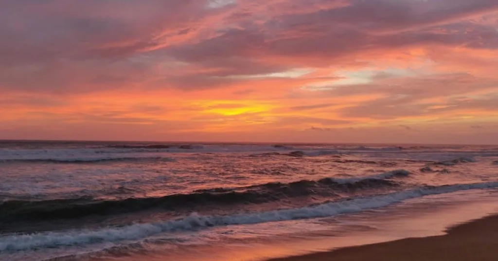 Calangute Beach, Sunset Views, Xplro