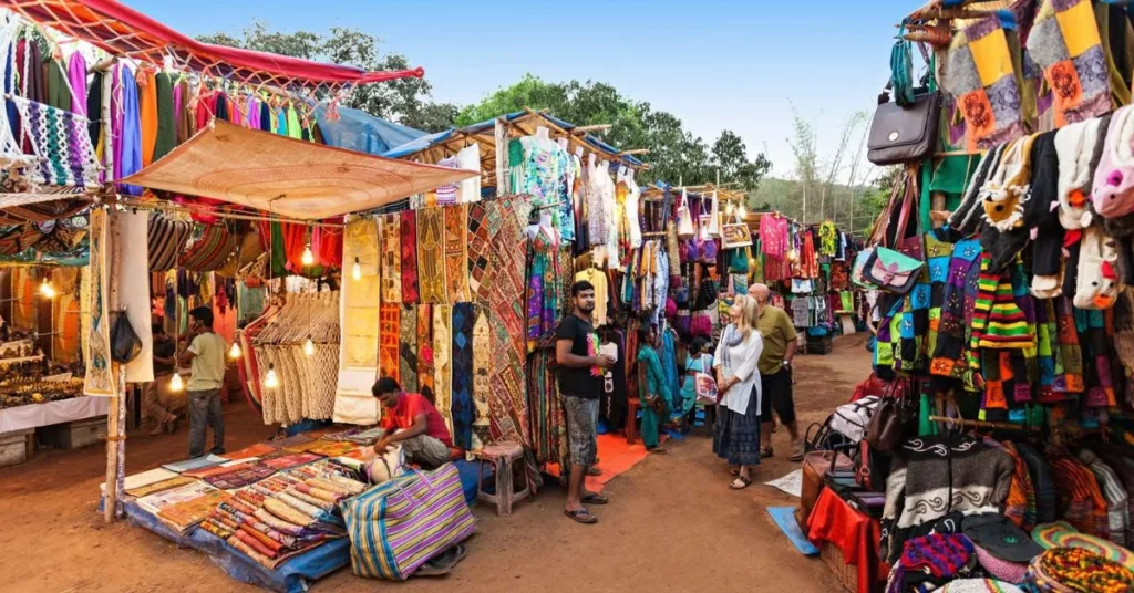 Local Markets and Souvenirs, Xplro