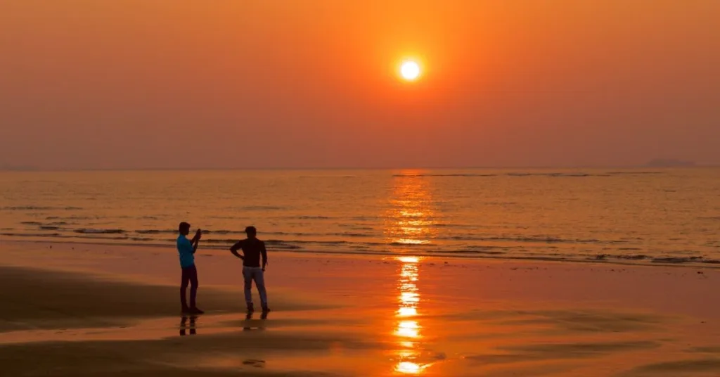 Miramar Beach Sunset Viewing, Xplro