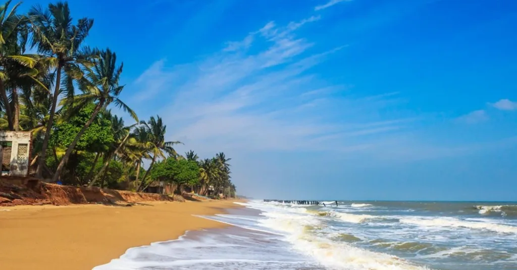 Auroville Beach, Xplro