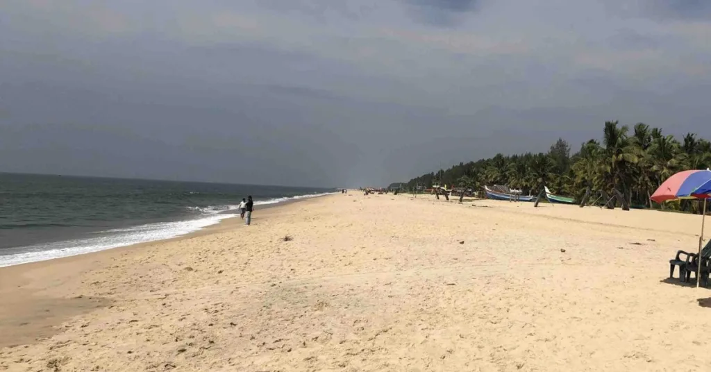 Relaxing on the Sands at Kumarakom Beach, Xplro