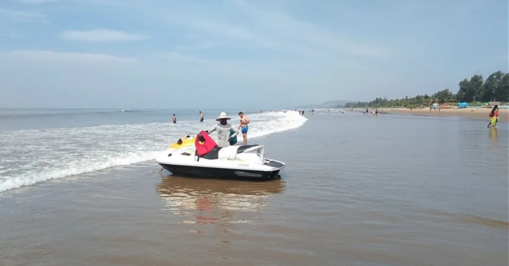 Netrani Island Boat Rides, Xplro