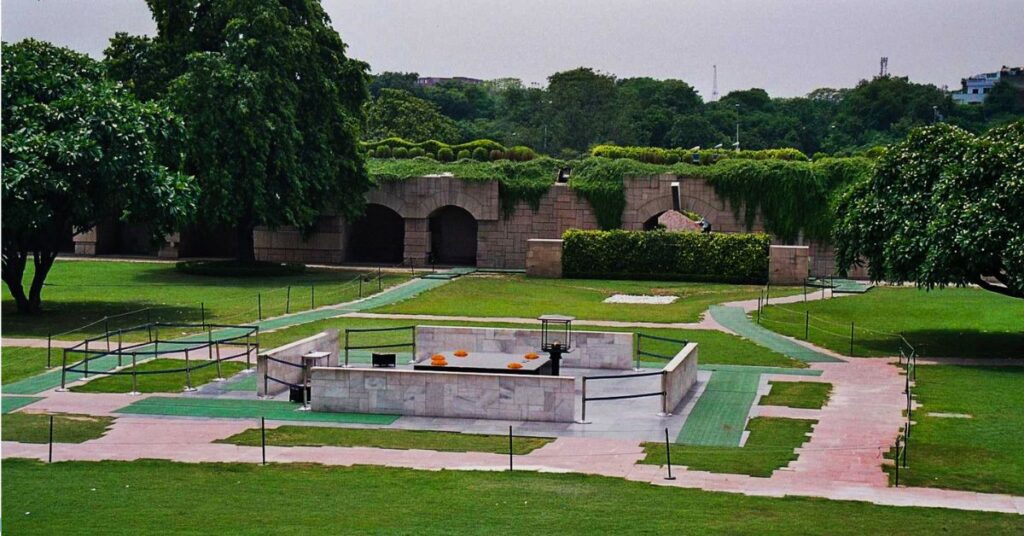 Gardens and Greenery, Raj Ghat, Delhi, Xplro