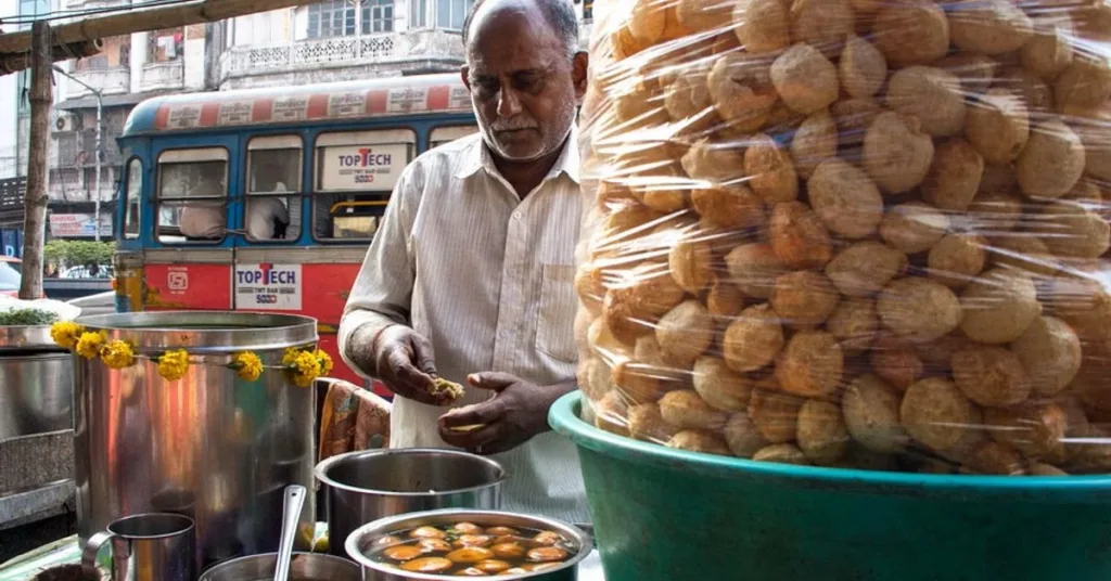 pani puri delhi street food, Xplro