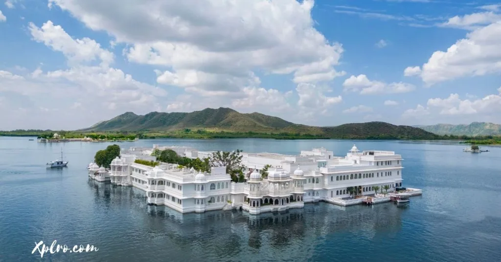 Taj Lake Palace, Udaipur, Xplro