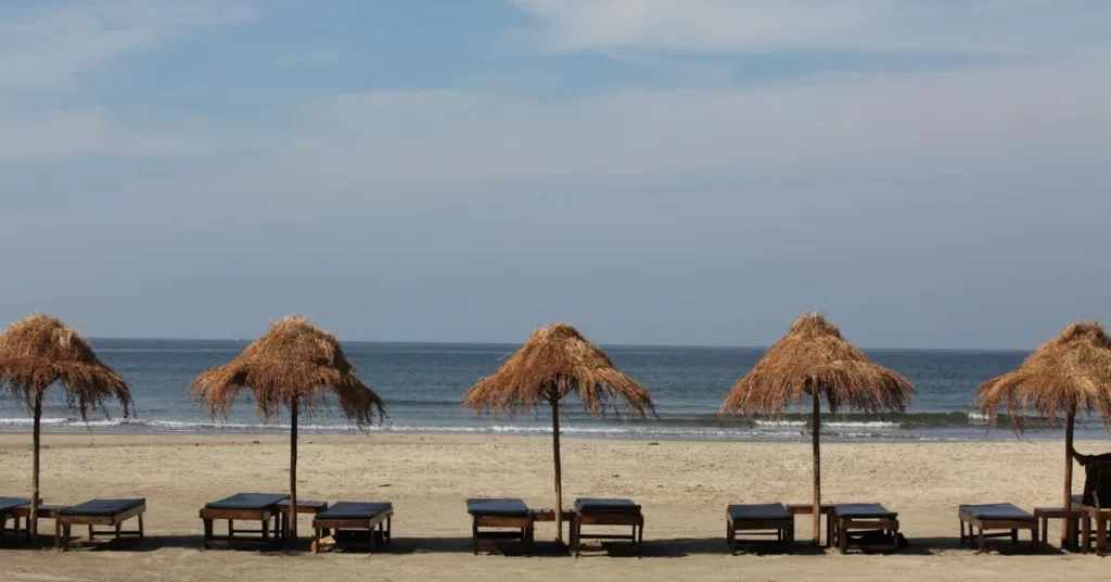  Enjoy a Beach Retreat in Goa, Xplro