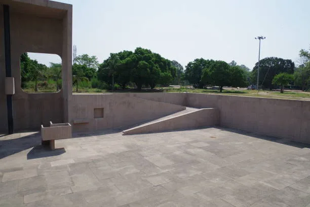 Architecture of Chandigarh City: Discover 8 Marvels of Modern Urban Design