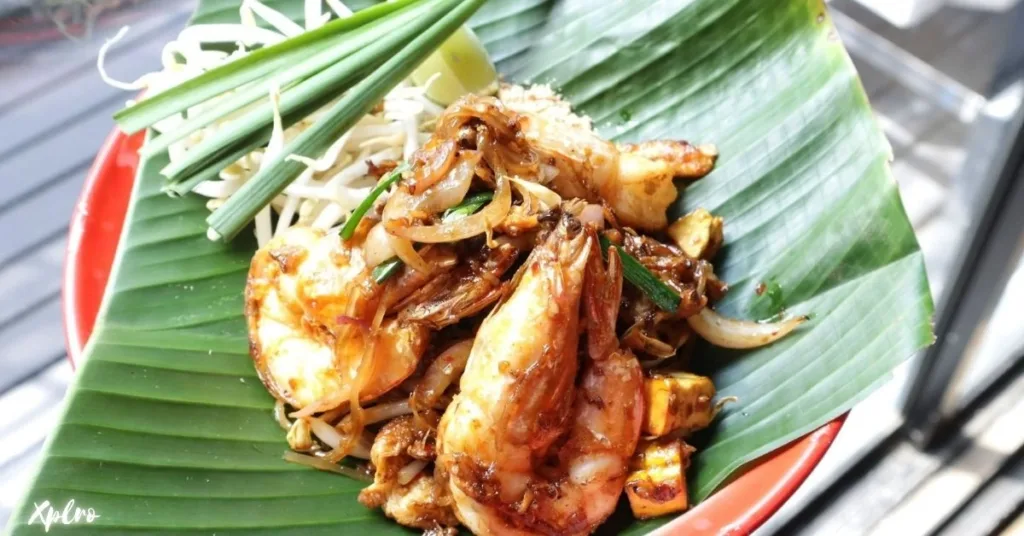 Pad Thai Fai Ta Lu, Xplro