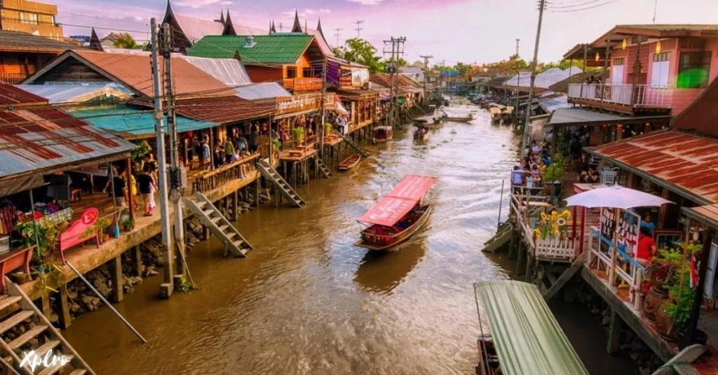 Amphawa, Xplro