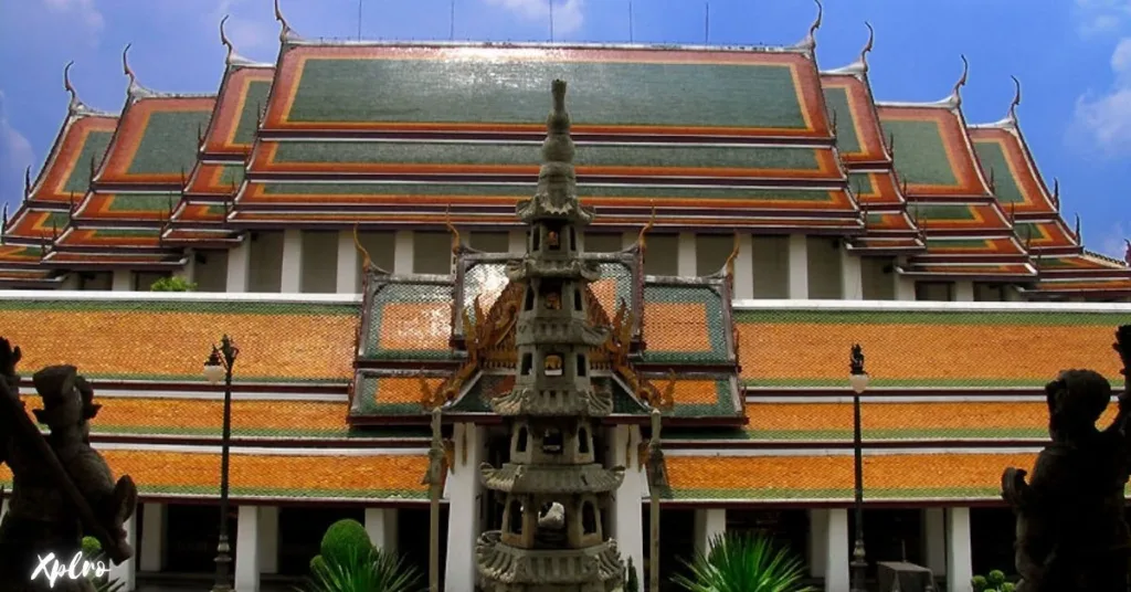 The Phra Ubosot (Ordination Hall), Xplro