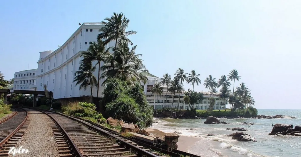 Mount Lavinia Beach, Xplro