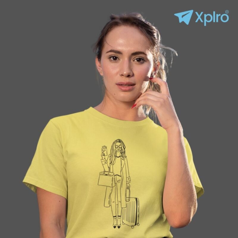 Beautiful Traveler Girl – Women Classic Crew T-Shirt