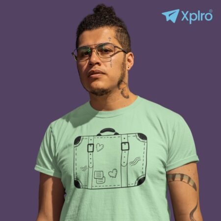 Travel Bag Men Classic Crew T-Shirt